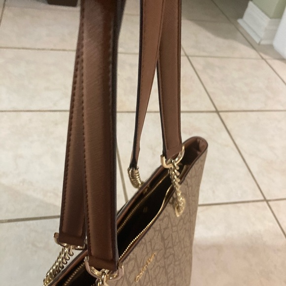 Brand New Calvin Klein Tote Bag 10/10 Condition - Picture 14 of 15